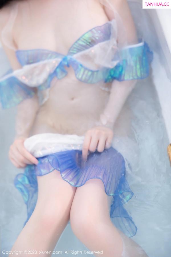  [XiuRen]高清写真图 2023.08.02 No.7173 林悠悠 短裙美腿第55张图片